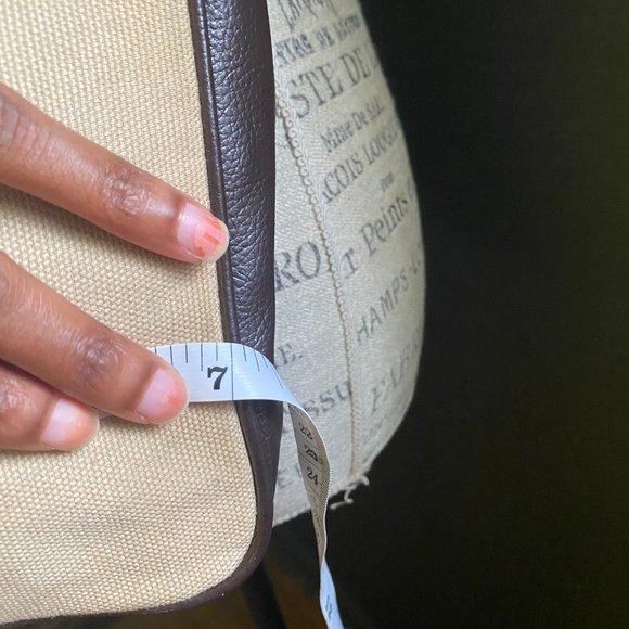 Old Navy tan and brown crossbody messenger bag with adjustable strap - Picture 9 of 9